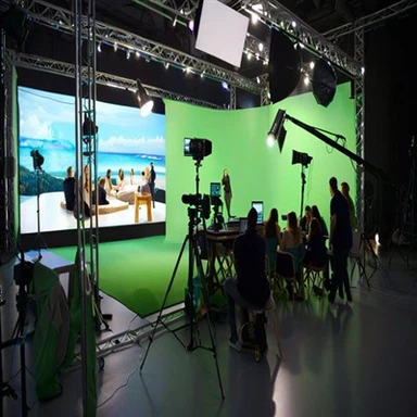 Platform Simulasi Set Filem